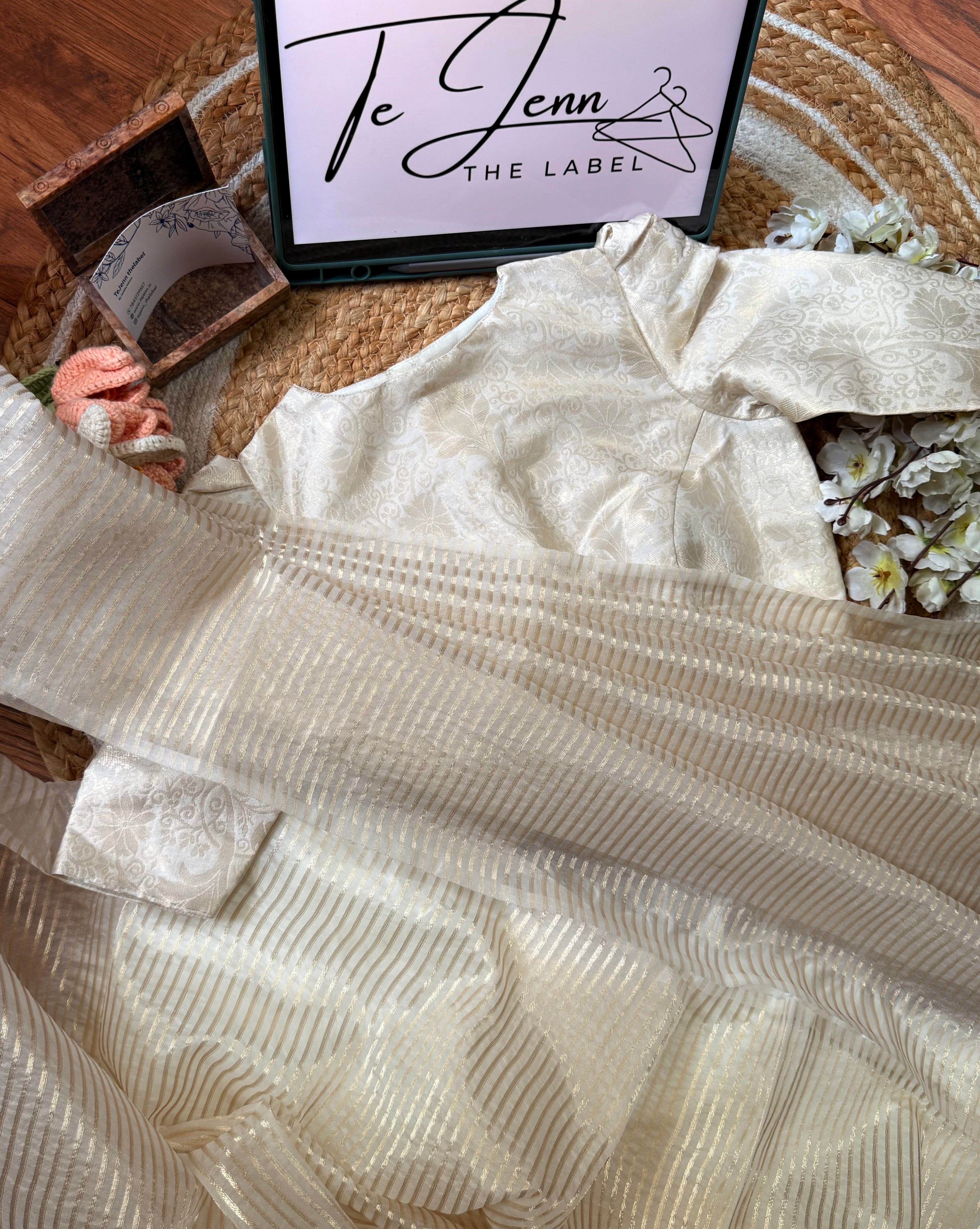 KANMANI 1.0 - Tissue Zari Stripe