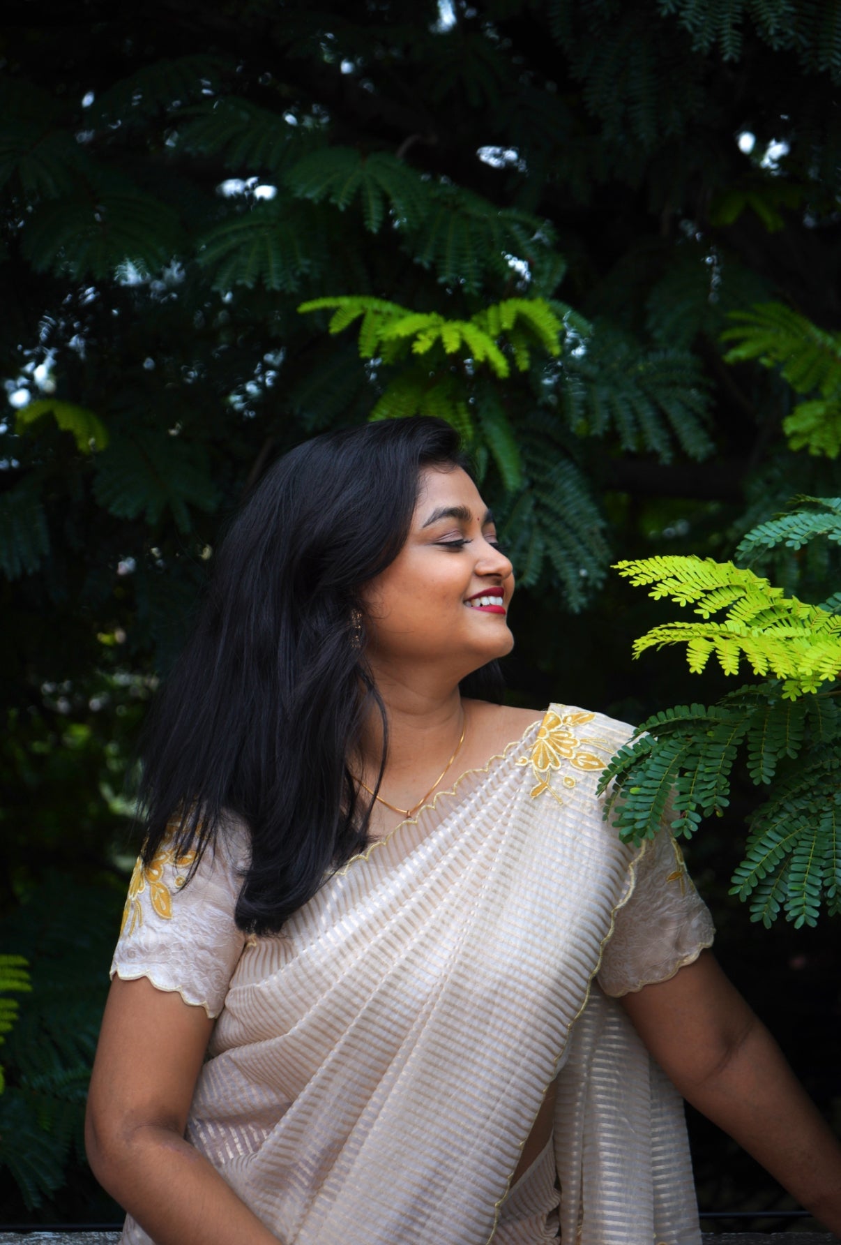 KANMANI 3.0 - Tissue Zari Stripe with Applique Embroidery work