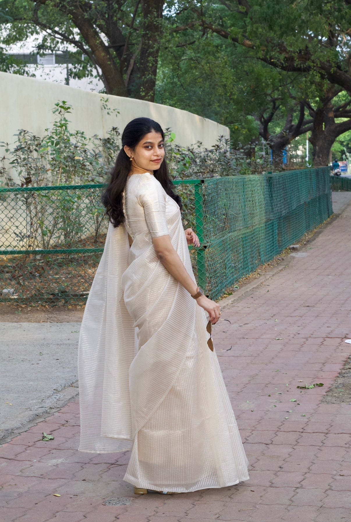 KANMANI 1.0 - Tissue Zari Stripe