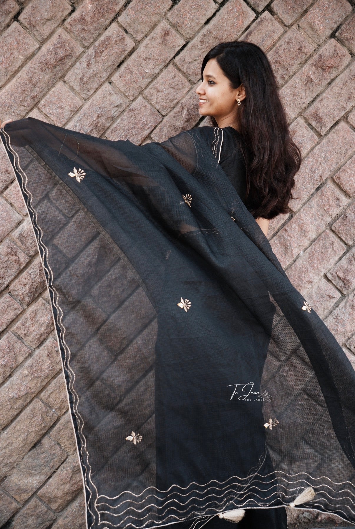 Tharika - Black Kota silk