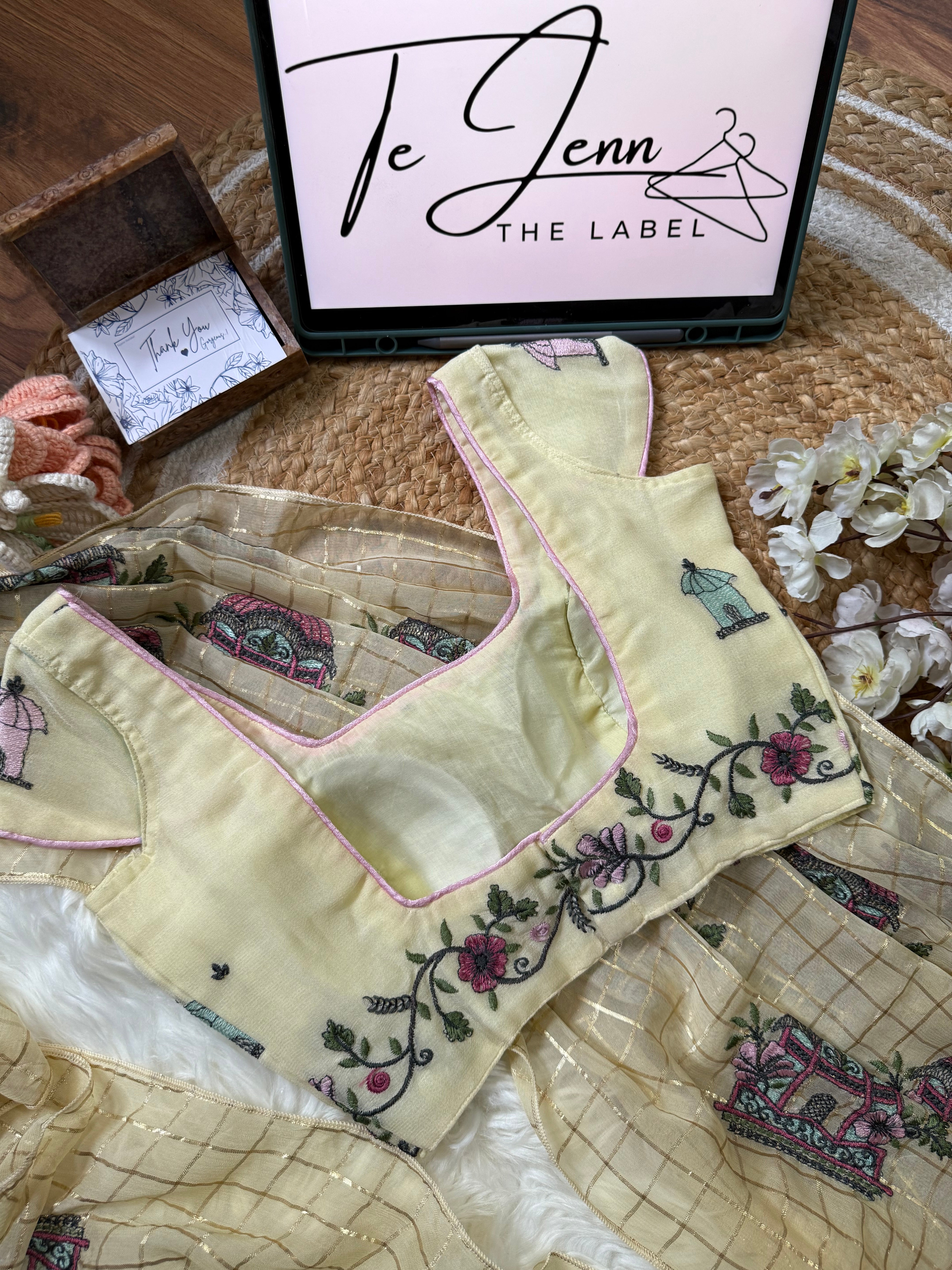 Tara - Pure Chinnon zari woven chex