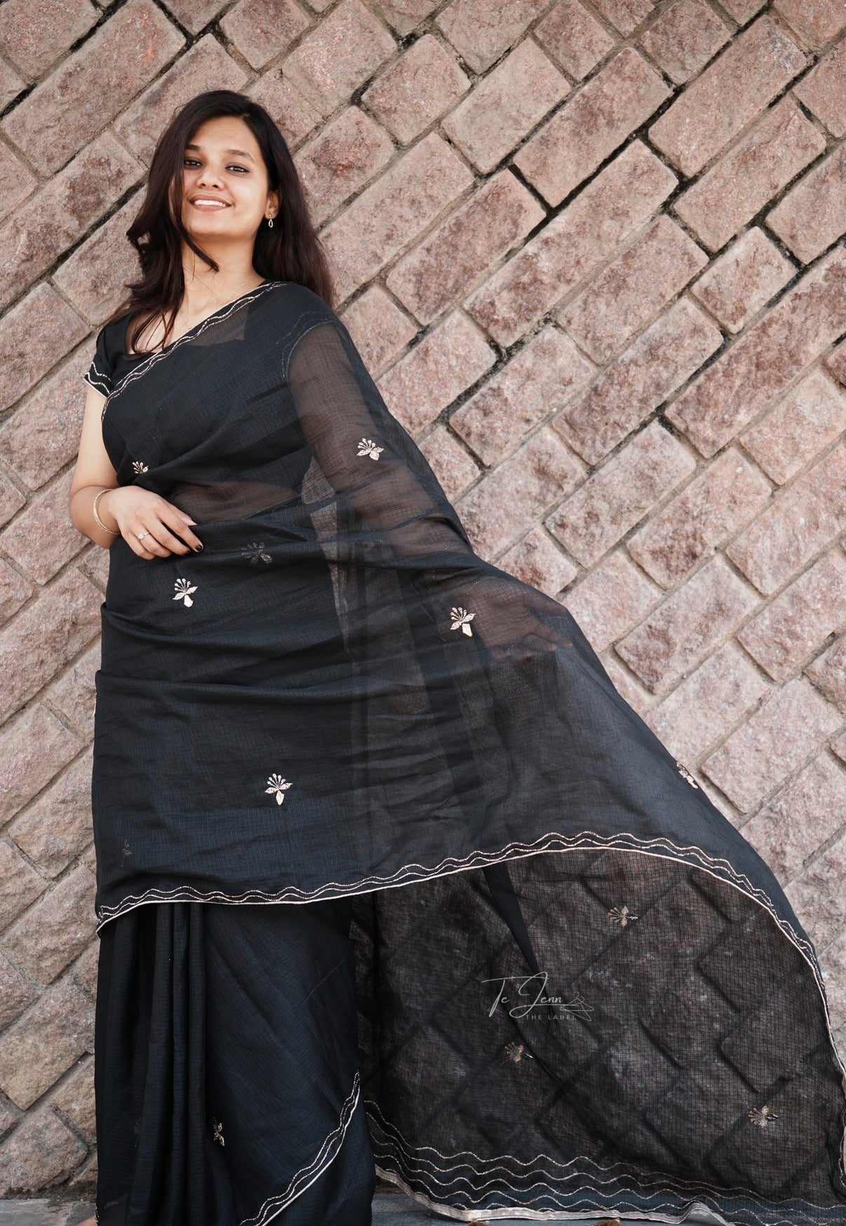 Tharika - Black Kota silk