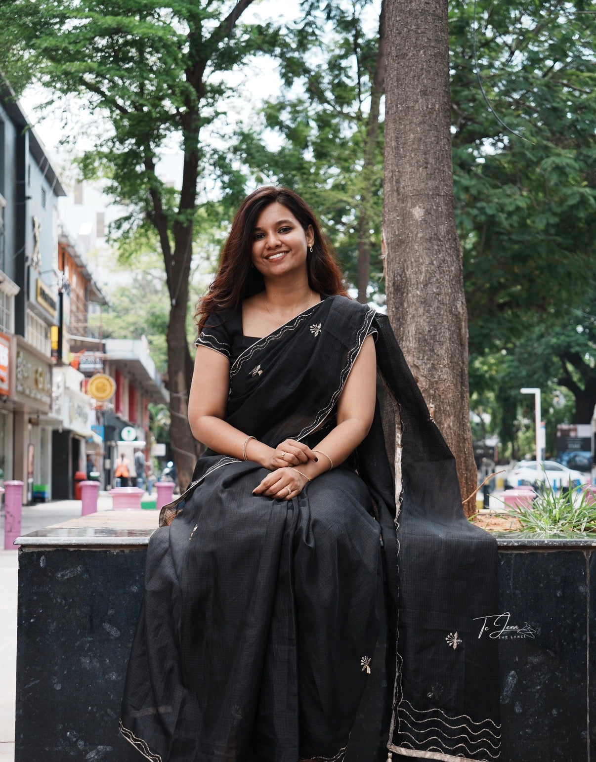 Tharika - Black Kota silk