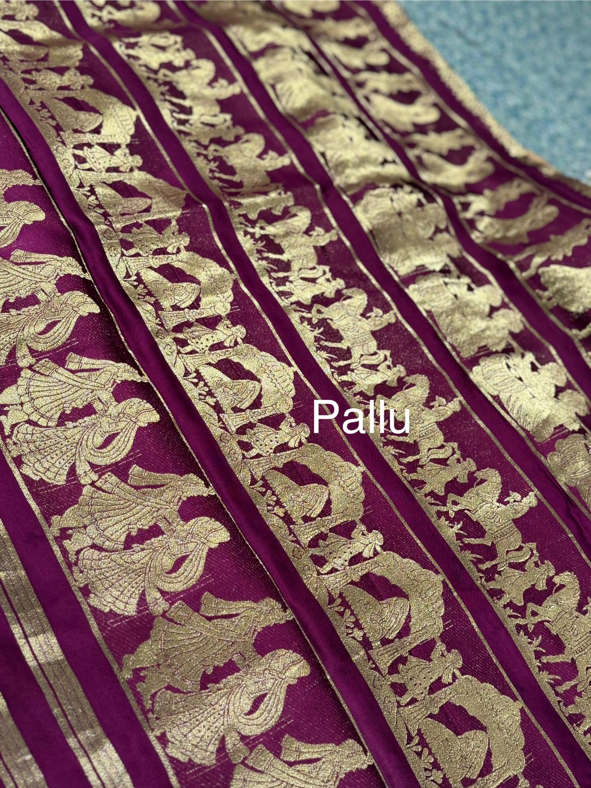 Rajvini - Gaji silk in bandhej print