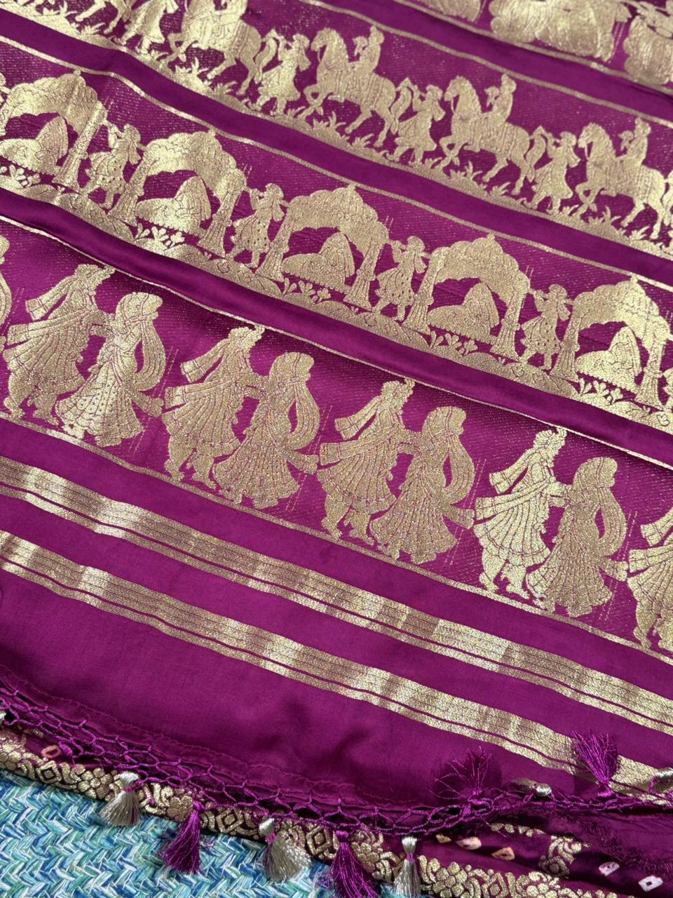 Rajvini - Gaji silk in bandhej print
