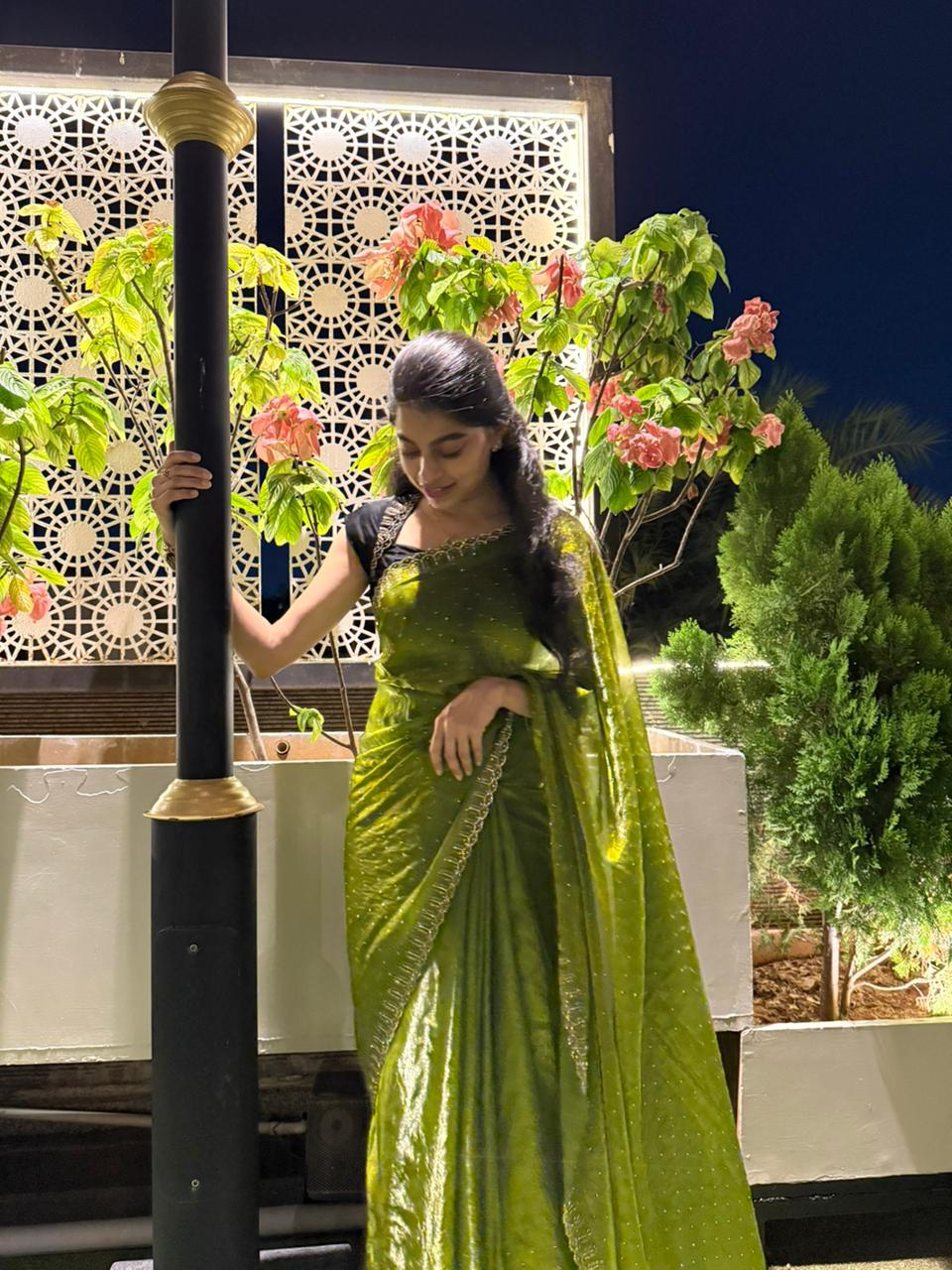 Jaanvi - Premium Space Silk