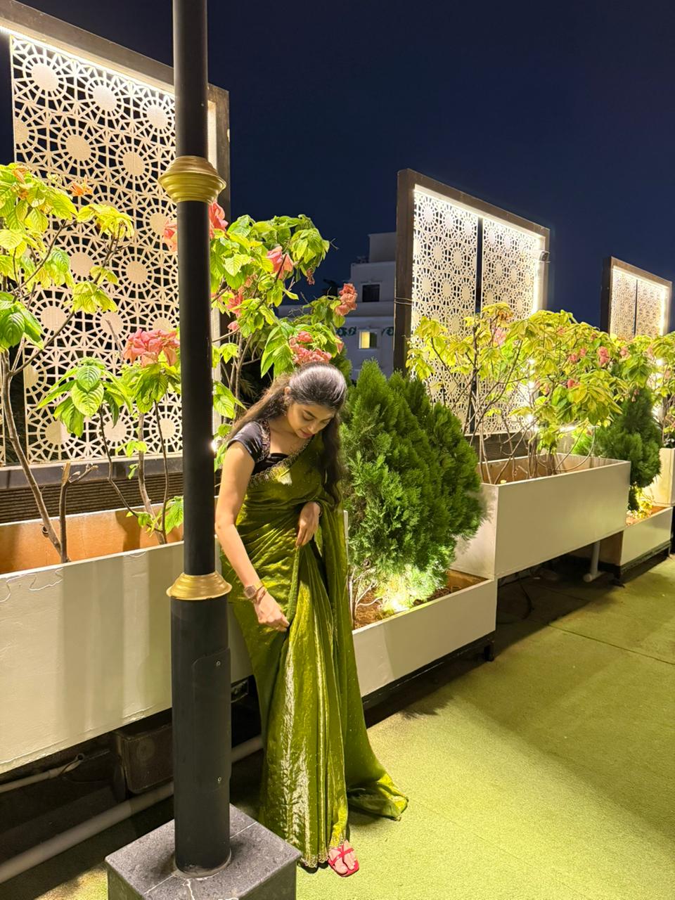 Jaanvi - Premium Space Silk
