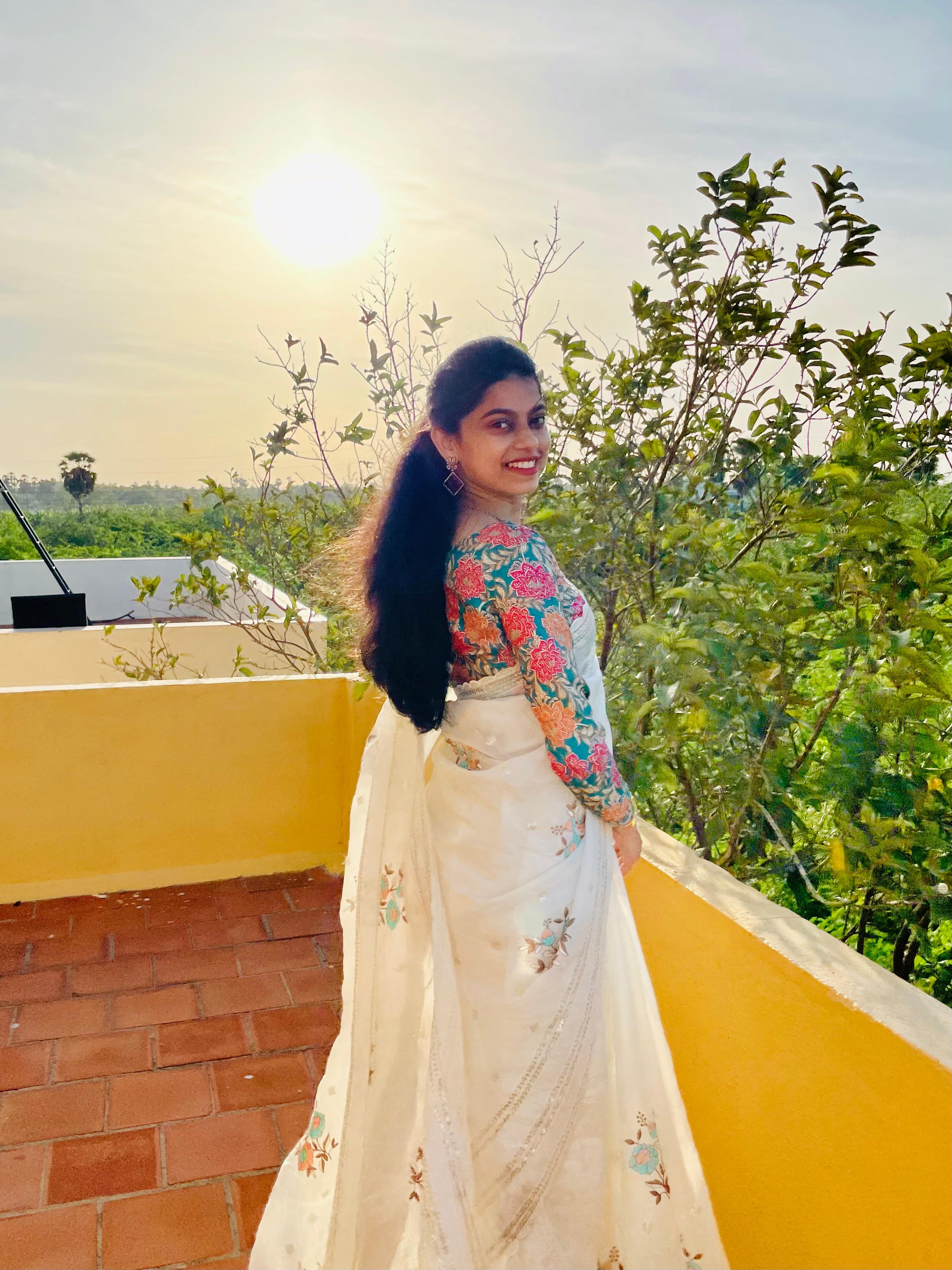 Sita - Paper crushed tissue embroidery saree